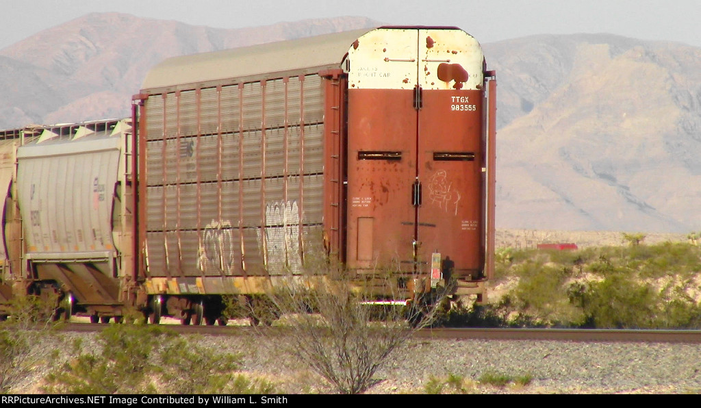 WB Manifest Frt at Erie NV -72